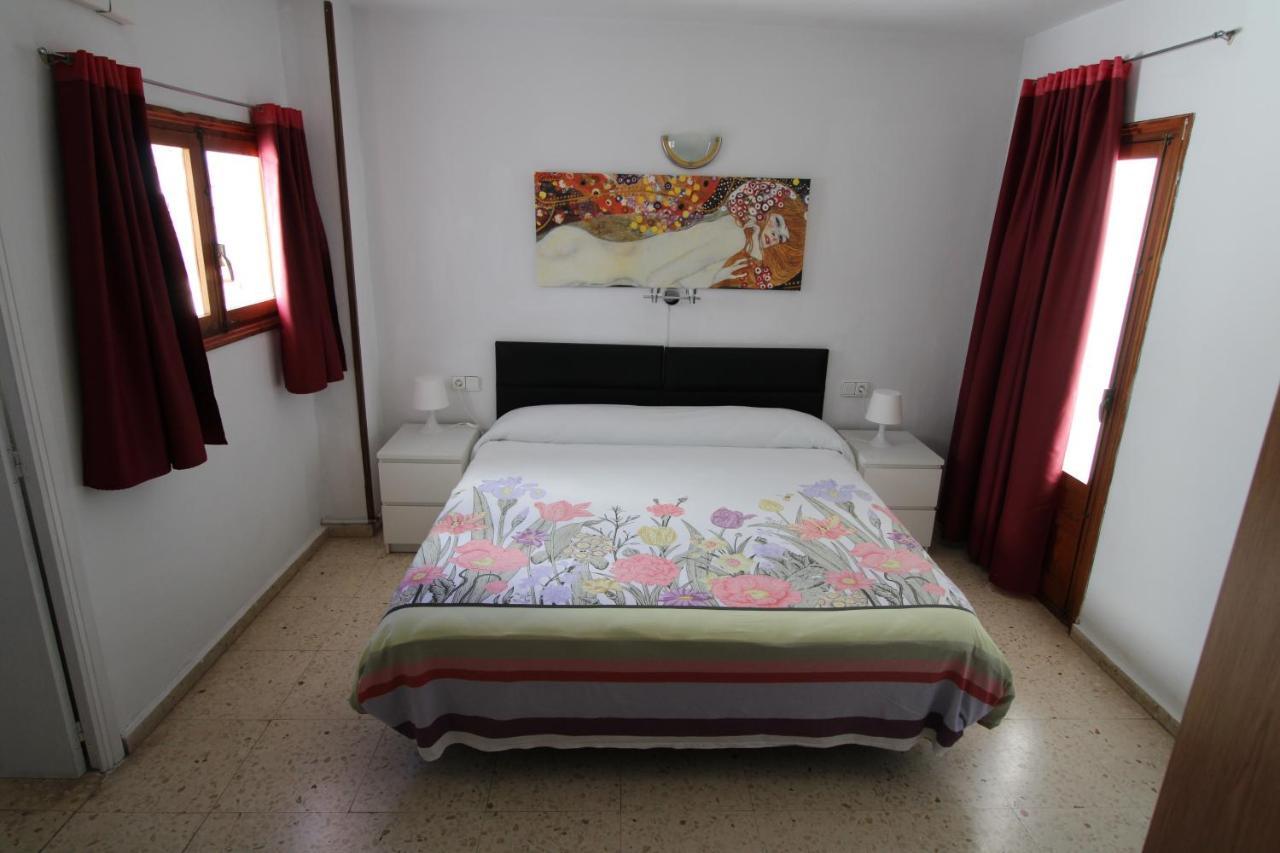 Hostal Fornet Altea Esterno foto