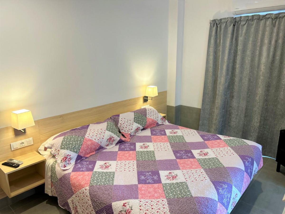 Hostal Fornet Altea Esterno foto